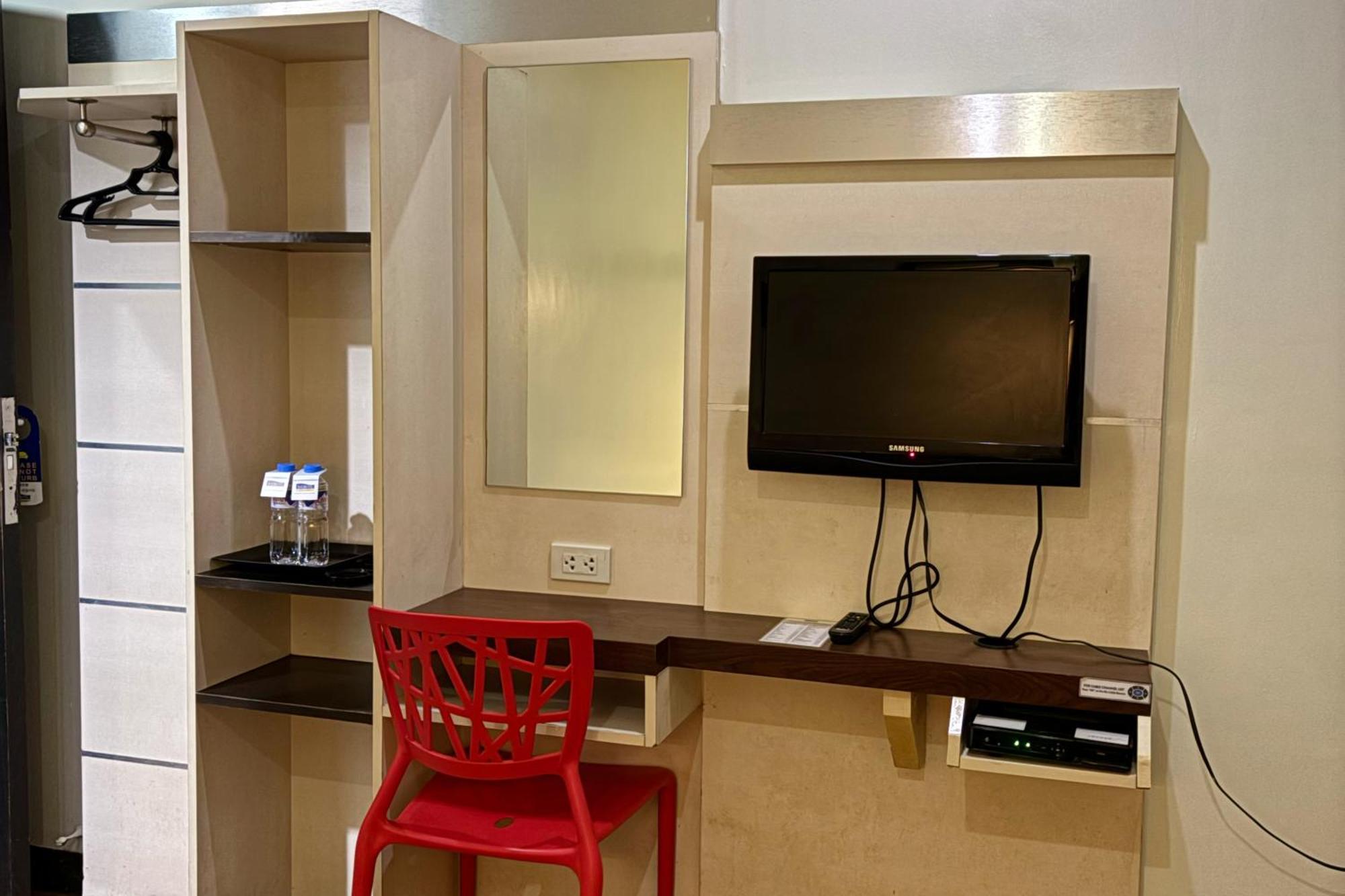 Sugbutel Family Hotel Cebu Eksteriør billede